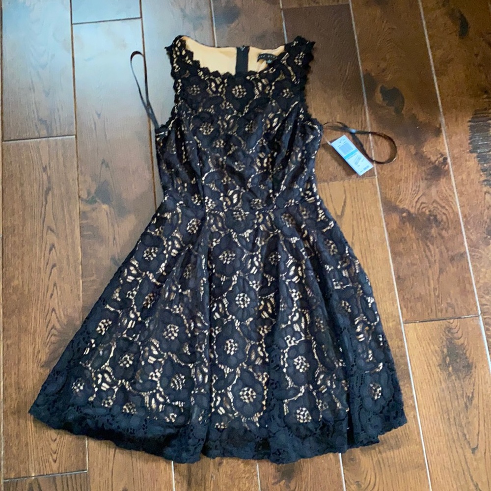 Women’s dress